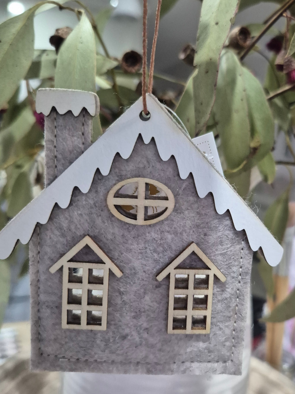 Felt Christmas Houses Hanging Decoration ROUND WINDOW