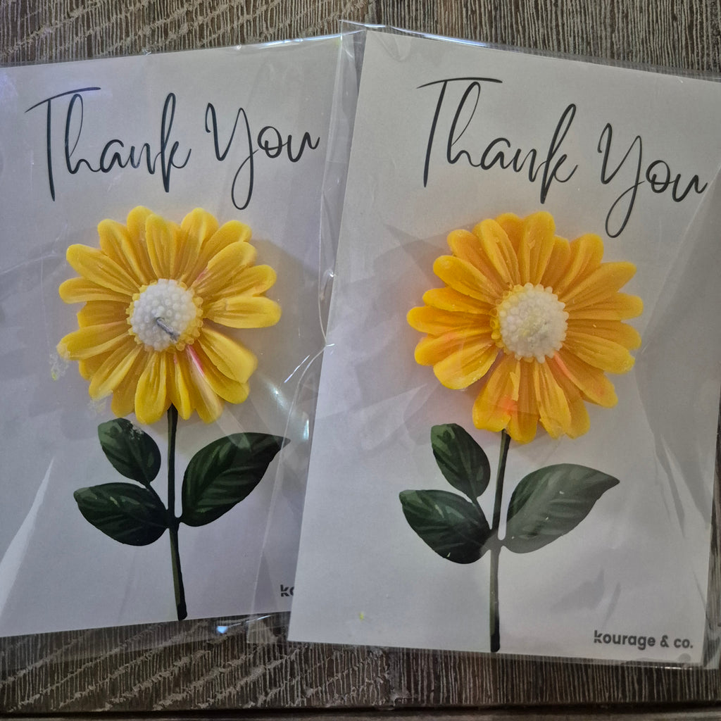 Kourage & co - Yellow Daisy Candle Favour - Thank you Card